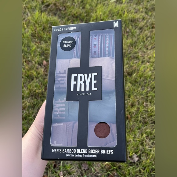 NWT Frye Mens Medium T Shirt and Underwear Bundle. 4 Pack of both. - Picture 11 of 14